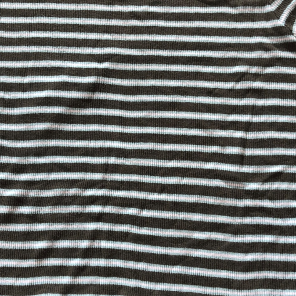 Target tee - Picture 3 of 3